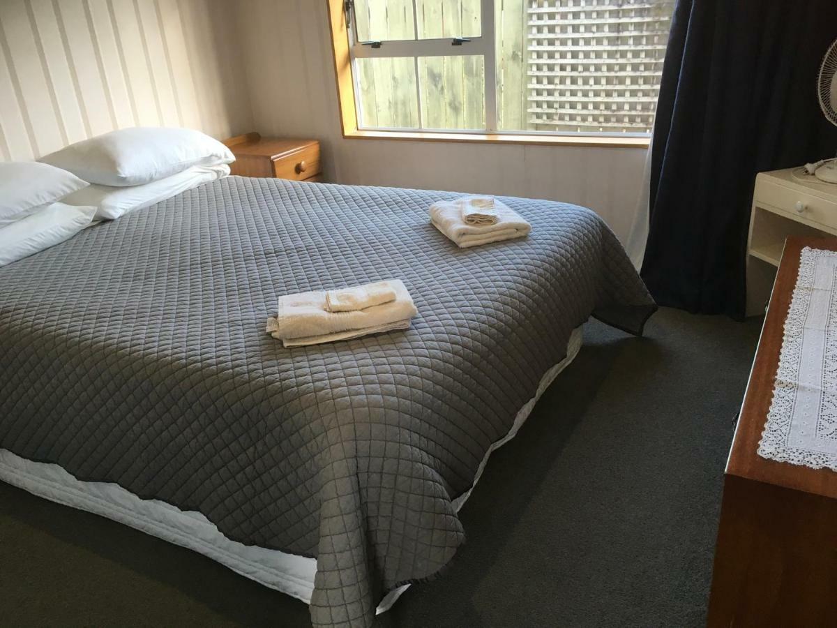 Tui House Villa Taupo Eksteriør bilde
